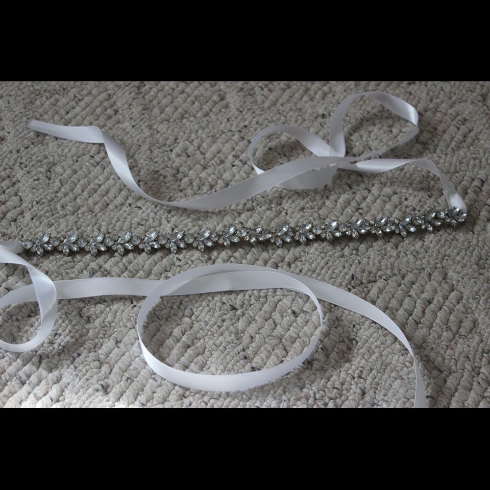 Bridal or special occasion diamond belt